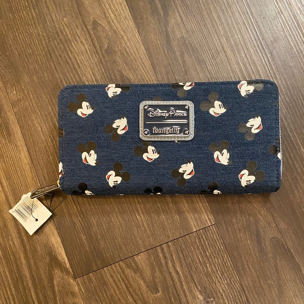 Loungefly Disney Mickey Wallet